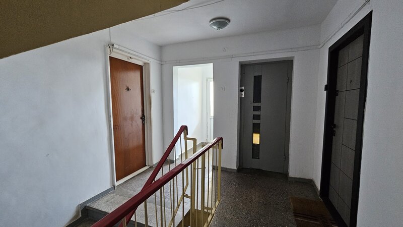 Titan, Grigorescu, apartament 2 camere, etaj 8/10, bloc reabilitat,